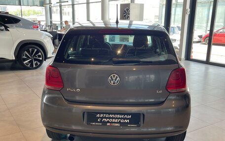 Volkswagen Polo VI (EU Market), 2011 год, 750 000 рублей, 6 фотография