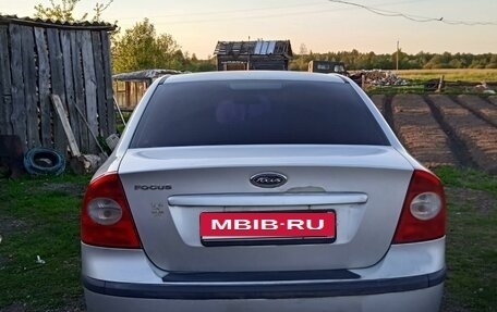 Ford Focus II рестайлинг, 2005 год, 370 000 рублей, 3 фотография