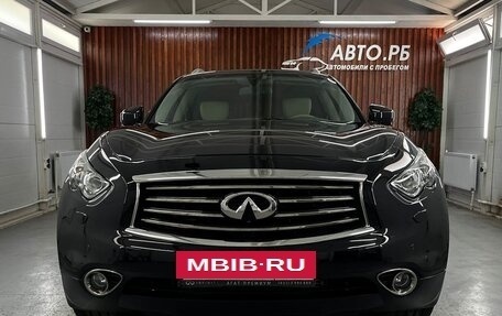 Infiniti FX II, 2012 год, 2 190 000 рублей, 10 фотография