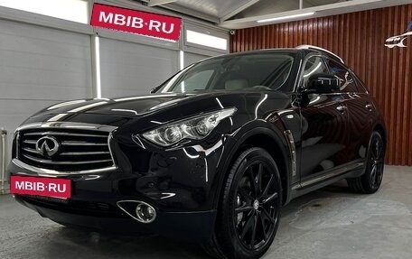 Infiniti FX II, 2012 год, 2 190 000 рублей, 11 фотография