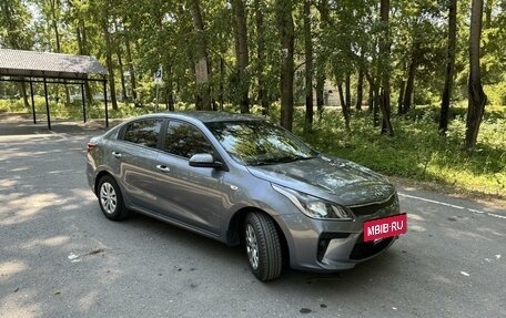 KIA Rio IV, 2017 год, 1 350 000 рублей, 2 фотография