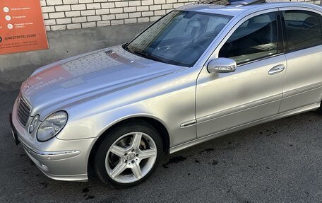 Mercedes-Benz E-Класс, 2004 год, 1 250 000 рублей, 9 фотография