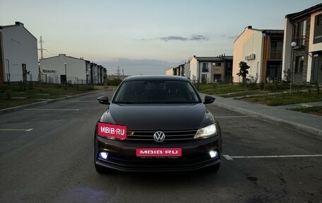 Volkswagen Jetta VI, 2016 год, 1 550 000 рублей, 1 фотография