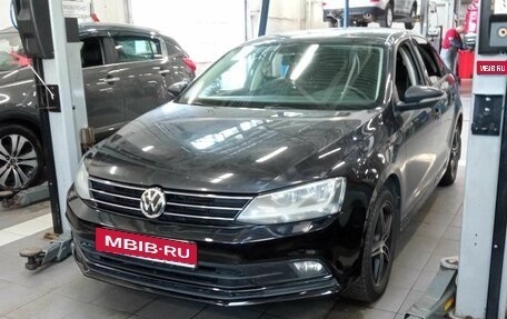 Volkswagen Jetta VI, 2015 год, 1 061 000 рублей, 1 фотография