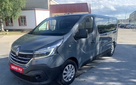 Renault Trafic, 2019 год, 2 800 000 рублей, 1 фотография