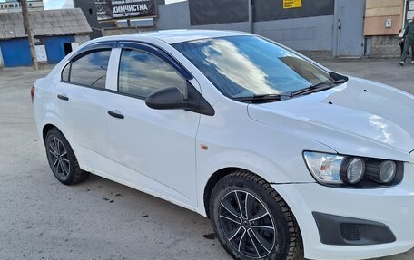 Chevrolet Aveo III, 2013 год, 590 000 рублей, 4 фотография