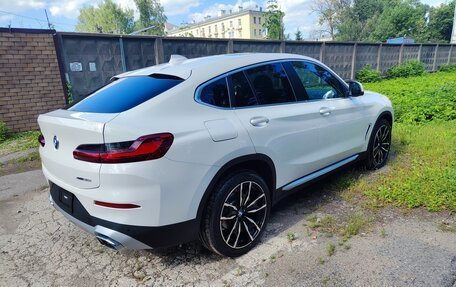 BMW X4, 2022 год, 7 000 000 рублей, 3 фотография