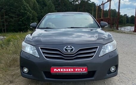 Toyota Camry, 2010 год, 1 390 000 рублей, 3 фотография