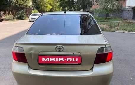 Toyota Vios III, 2004 год, 500 000 рублей, 2 фотография