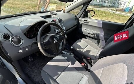 Mitsubishi Colt VI рестайлинг, 2006 год, 430 000 рублей, 7 фотография