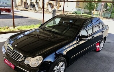 Mercedes-Benz C-Класс, 2003 год, 950 000 рублей, 1 фотография