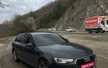 Audi A4, 2019 год, 2 300 000 рублей, 1 фотография