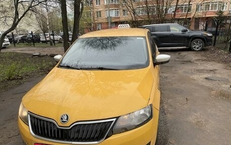 Skoda Rapid I, 2019 год, 740 000 рублей, 2 фотография