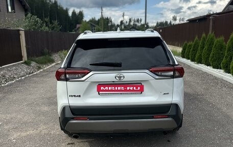 Toyota RAV4, 2021 год, 3 500 000 рублей, 6 фотография