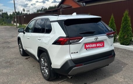 Toyota RAV4, 2021 год, 3 500 000 рублей, 7 фотография