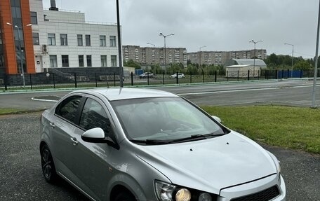 Chevrolet Aveo III, 2014 год, 715 000 рублей, 4 фотография