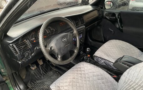 Opel Vectra B рестайлинг, 1996 год, 255 000 рублей, 6 фотография