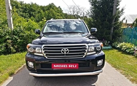 Toyota Land Cruiser 200, 2014 год, 4 990 000 рублей, 10 фотография