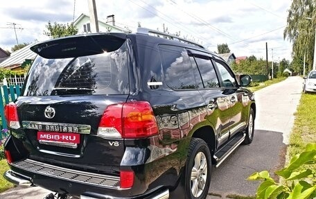 Toyota Land Cruiser 200, 2014 год, 4 990 000 рублей, 6 фотография