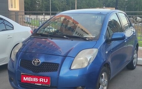 Toyota Yaris III рестайлинг, 2008 год, 550 000 рублей, 1 фотография