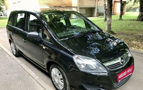 Opel Zafira B, 2009 год, 799 000 рублей, 5 фотография