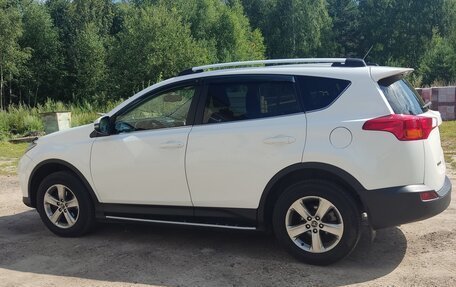 Toyota RAV4, 2015 год, 2 100 000 рублей, 6 фотография