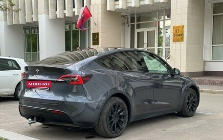 Tesla Model Y I, 2020 год, 4 300 000 рублей, 4 фотография