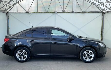 Chevrolet Cruze II, 2009 год, 750 000 рублей, 9 фотография