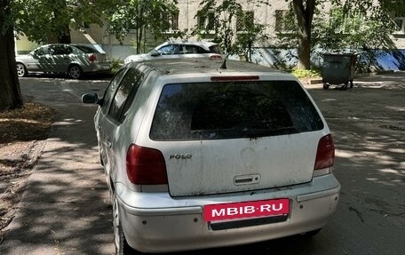 Volkswagen Polo III рестайлинг, 2001 год, 111 000 рублей, 3 фотография