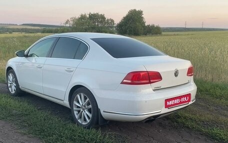 Volkswagen Passat B7, 2011 год, 1 050 000 рублей, 4 фотография