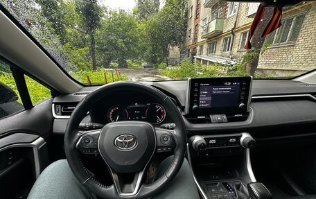 Toyota RAV4, 2019 год, 3 450 000 рублей, 3 фотография