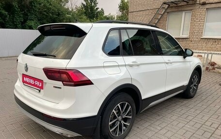 Volkswagen Tiguan II, 2019 год, 2 850 000 рублей, 4 фотография