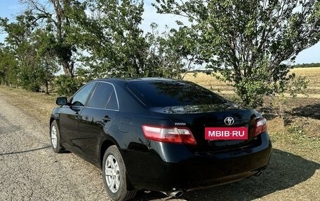 Toyota Camry, 2008 год, 850 000 рублей, 4 фотография