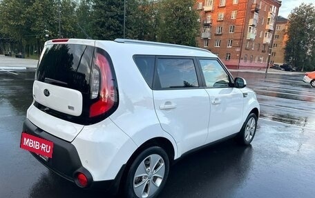 KIA Soul II рестайлинг, 2016 год, 1 430 000 рублей, 4 фотография