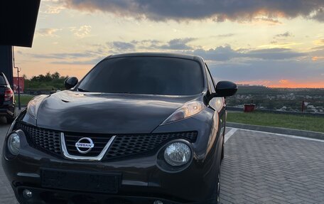 Nissan Juke II, 2013 год, 1 400 000 рублей, 2 фотография