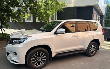 Toyota Land Cruiser Prado 150 рестайлинг 2, 2019 год, 5 000 000 рублей, 6 фотография