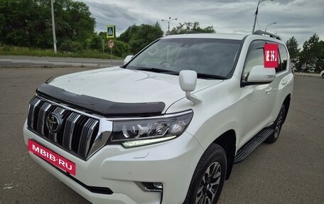 Toyota Land Cruiser Prado 150 рестайлинг 2, 2022 год, 6 170 000 рублей, 18 фотография