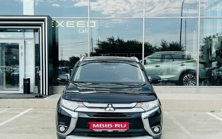 Mitsubishi Outlander III рестайлинг 3, 2015 год, 2 200 000 рублей, 8 фотография