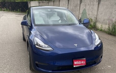 Tesla Model Y I, 2021 год, 4 200 000 рублей, 1 фотография