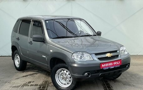 Chevrolet Niva I рестайлинг, 2012 год, 740 000 рублей, 2 фотография