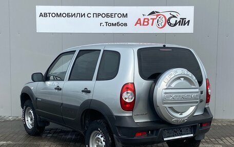 Chevrolet Niva I рестайлинг, 2010 год, 530 000 рублей, 5 фотография