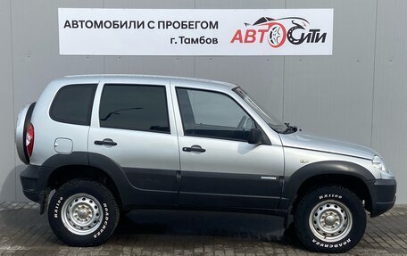 Chevrolet Niva I рестайлинг, 2010 год, 530 000 рублей, 8 фотография