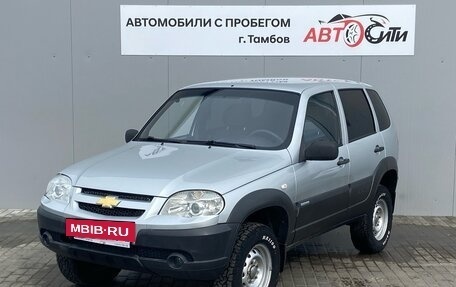 Chevrolet Niva I рестайлинг, 2010 год, 530 000 рублей, 3 фотография