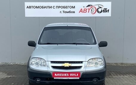 Chevrolet Niva I рестайлинг, 2010 год, 530 000 рублей, 2 фотография