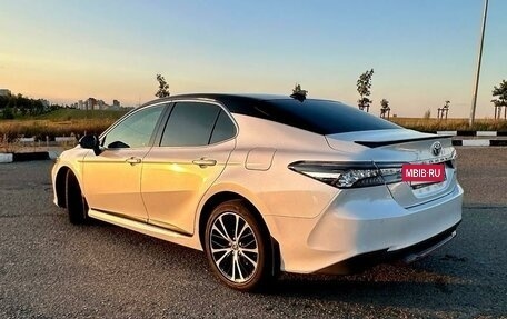 Toyota Camry, 2020 год, 3 450 000 рублей, 11 фотография