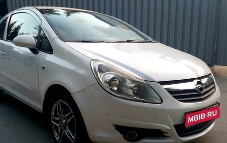 Opel Corsa D, 2007 год, 450 000 рублей, 1 фотография