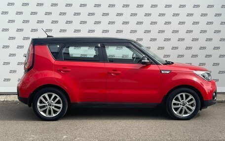 KIA Soul II рестайлинг, 2019 год, 1 850 000 рублей, 4 фотография