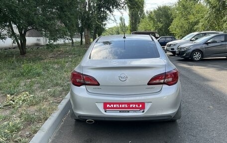 Opel Astra J, 2013 год, 1 099 000 рублей, 5 фотография