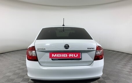 Skoda Rapid I, 2018 год, 1 315 000 рублей, 6 фотография