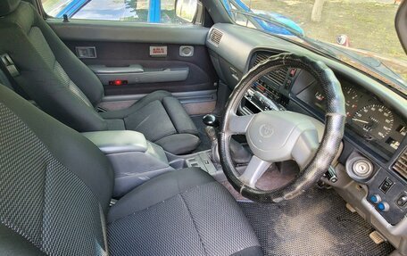 Toyota Hilux Surf III рестайлинг, 1991 год, 650 000 рублей, 4 фотография